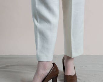 Vintage 90s Brown Leather Heels / Square Toe Pumps / Size 8