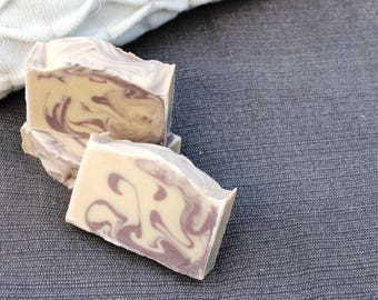 Savon à la soie Encens, frankicense, incense, resine, lavande, lavender