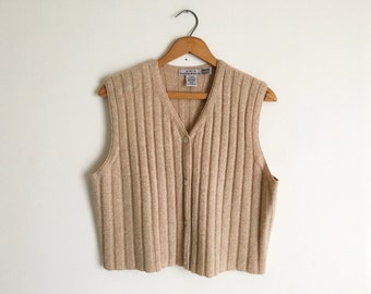 Vintage Women's Sweater Vests | Etsy