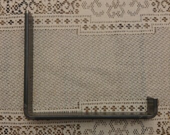metal shelf bracket , steel shelf bracket , Industrial shelf bracket , Iron shelf bracket 1 1/2"