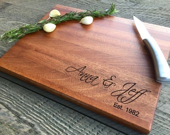 Custom cutting board, Personalized cutting board, Wedding gift, gifts for the couple, Engraved Cutting board, Wood Cutting Board