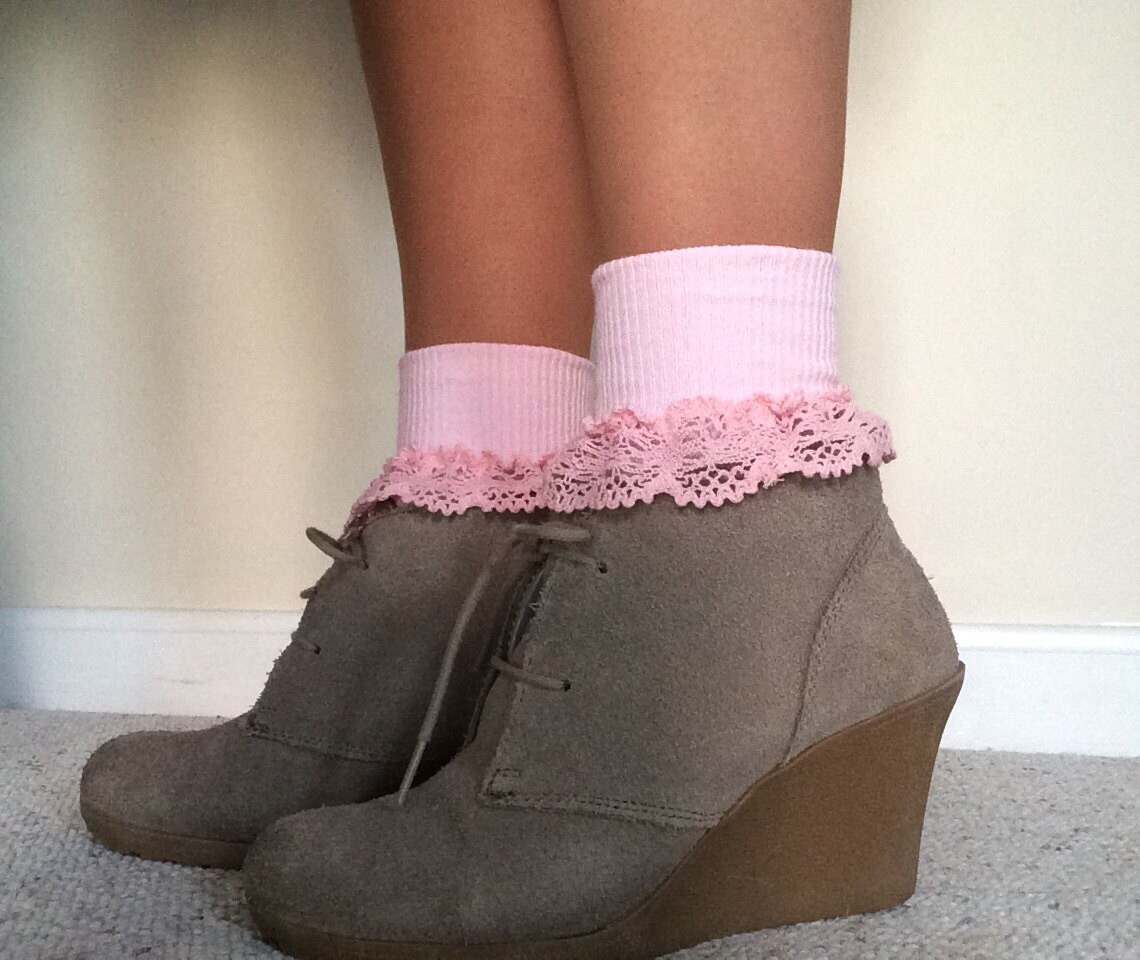 Pink lace edged ankle socks women's sexy socks Ladies