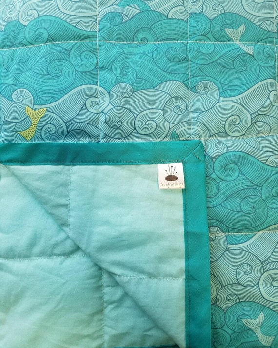 Lot Detail - QUILITY 15 LB WEIGHTED BLANKET