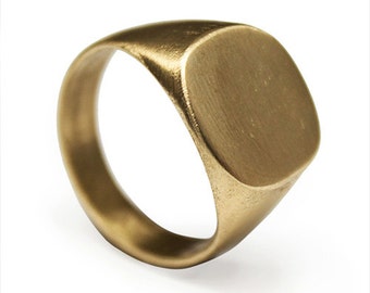 Signet Ring I SAVVY // brass