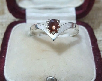 wishbone ring