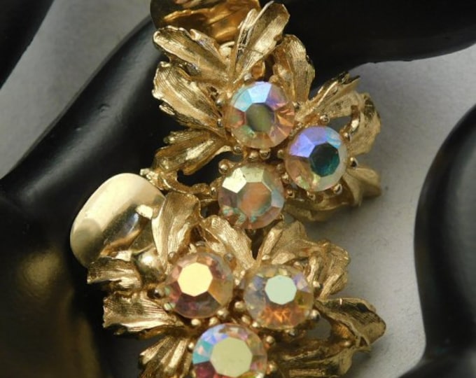 AURORA BLUE NEW Vintage Aurora Borealis Gold Tone Austrian Beautiful Rhinestone Christmas Gift, Stocking Stuffer for Her Clip Earrings! 901