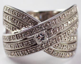 18k White Gold Diamond Band