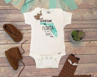 Unique Baby Gift, Love Onesie®, Grandma Onesie, State Onesie, Someone in Loves Me, Florida Onesie, Texas Onesie,Aunt Onesie,Baby Shower Gift