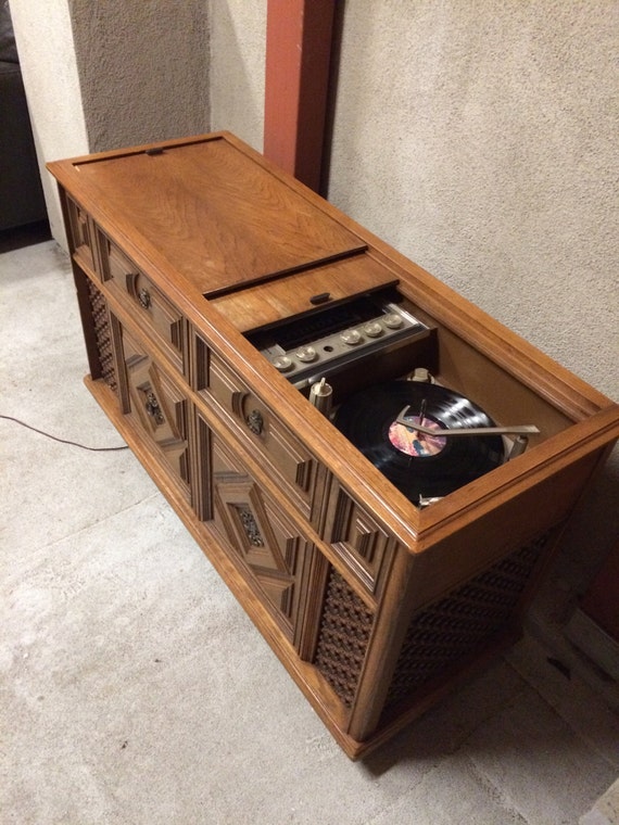 Vintage Record Player Cabinet 99