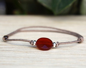 String Mole faceted red agate gem stone bracelet