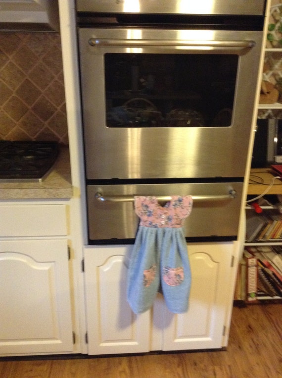 Vintage oven door towel