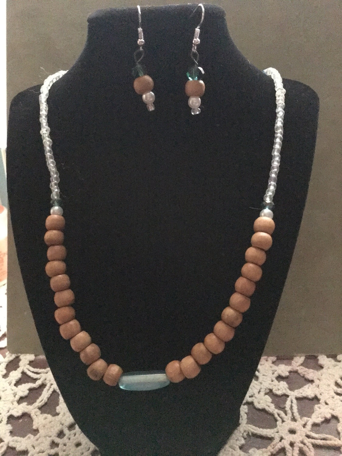 Turquoise wood bead Jewelry set vintage by DawnsBeadsDesigns