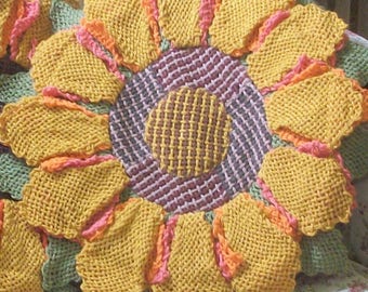 Pin Loom Weaving Flower Pillow Pattern Accent Cushion