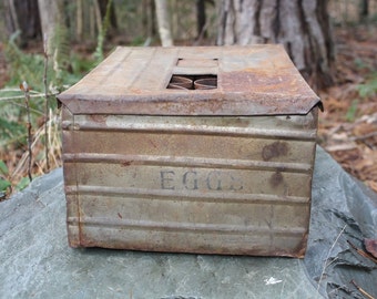 Antique Metal Egg Carrier - Egg Mailer - Egg Crate - Farm Find - Farmhouse Rustic