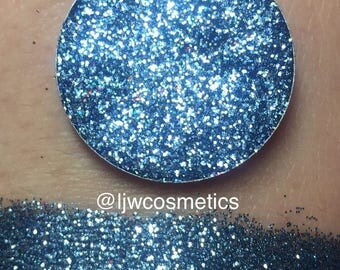Pressed Glitter Eyeshadow - Wonderland