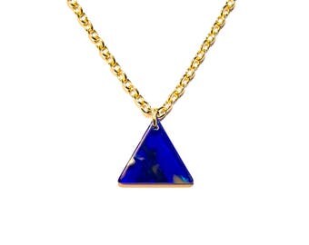 Triangle necklace | Geometric minimalist