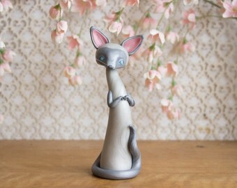 Blue Point Siamese Cat Sculpture by Bonjour Poupette