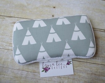 READY TO SHIP White TeePees on Light Gray Travel Baby Wipe Case, Personalized Wipecase, Baby Shower Gift, Tipi Diaper Wipe Case, Wipe Holder