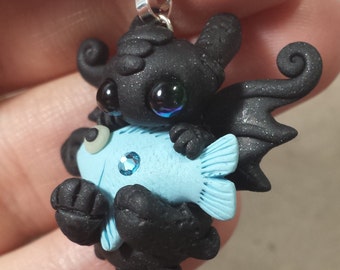 Toothless Dragon with a tasty fish Necklace