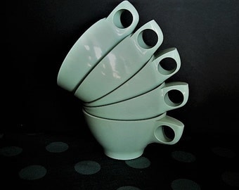 Boontonware Melmac, Melmac Coffee Cups, Light Jadite Cups, Green Boontonware, Vintage Green Cups, Melamine Boontonware, Green Coffee Cups