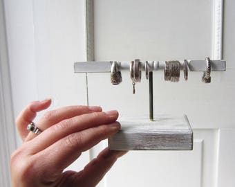 Tiny T-bar Ring Holder Display Organizer - Jewelry Display - White Shabby Chic