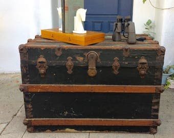 Antique Steamer Trunk Wood Slats & Brass Details Primitive Coffee Table Trunk Flat Top Steamer Chest Antique Trunk Storage Rustic Furniture