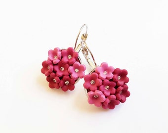 Flower jewelry/ Polymer earrings/ Polymer clay jewelry/ Floral jewelry/ Burgundy red flower dangles/ Flower earrings/ Mothers day gift
