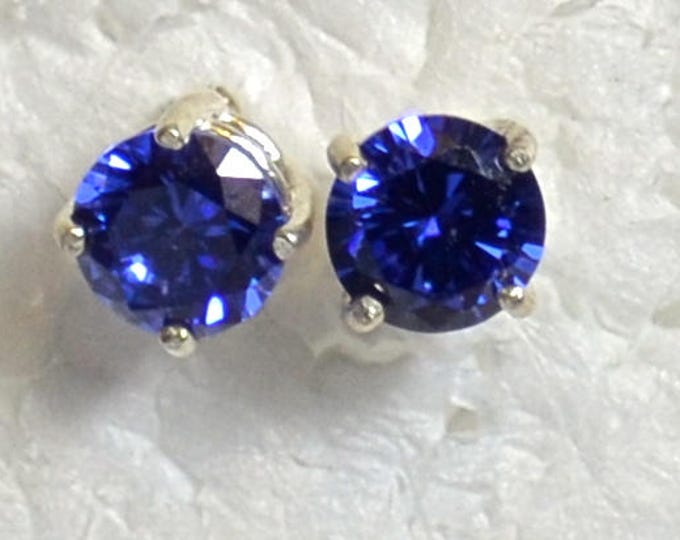 Blue Zircon Studs, 7mm Round, Natural, Set in Sterling Silver E1053