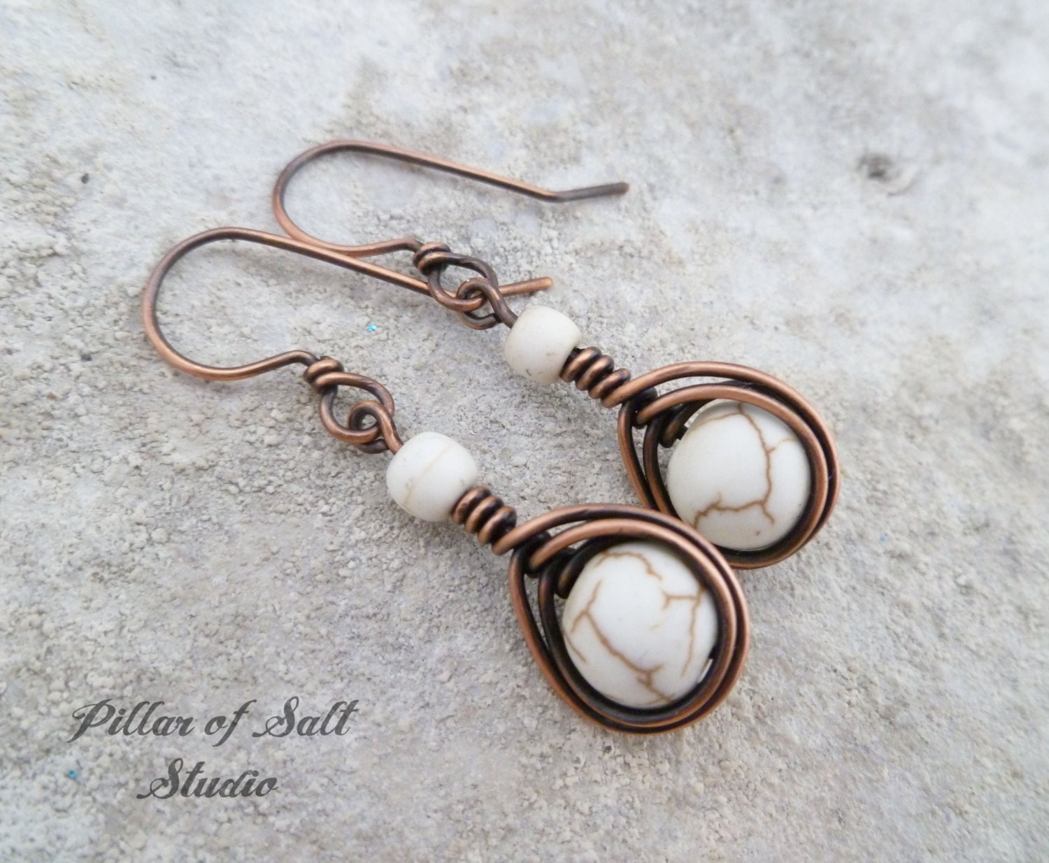 Wire wrapped earrings / handmade Copper jewelry / earthy white