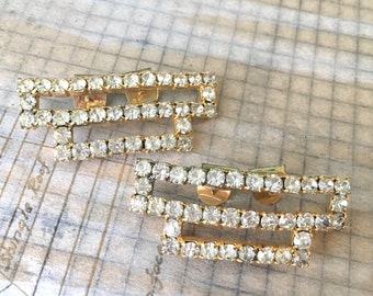 Vintage Rhinestone Shoe Clips - Fancy Mod Shoe Decoration Gold