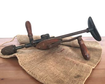 Dunlap shoulder drill vintage old hand crank tool made in the USA