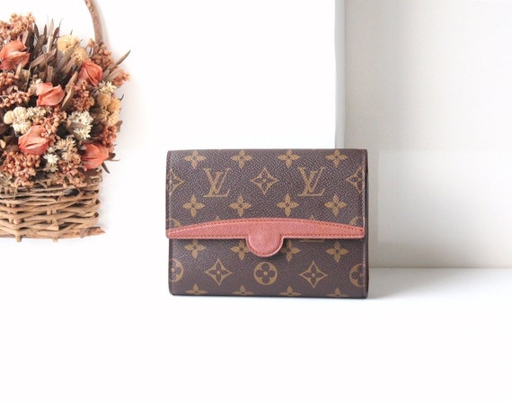 Louis Vuitton fanny pack Monogram Authentic Vintage Waist Bag
