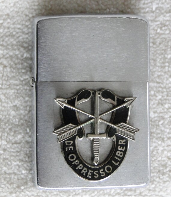 RESERVED for RHVintage 1962 Zippo LighterArmy Special Forces