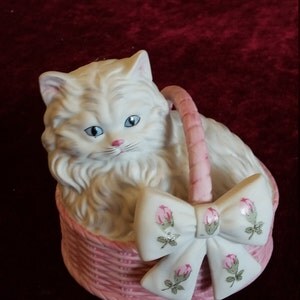 Buyer photo Nawal Chaghoury, who reviewed this item with the Etsy app for Android.