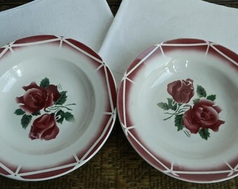 Sarreguemines Modèle Cibon Ensemble de deux assiettes à soupe au décor fleuri rose