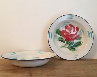Set x2 Vintage Enamel Bowls