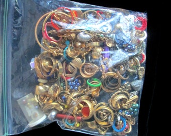 Items similar to Junk Jewelry 1 Gallon Bag of Costume, Craft, Junk ...