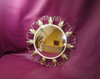 Witch mirror. Miroir de sorcière de banquier. No copy. Métal doré. Miroir convexe. Vintage. France