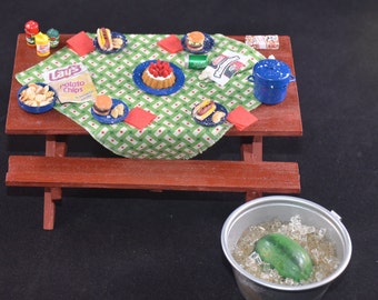 Miniature Picnic, 1"=1' Scale