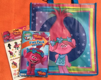 Set of 12 Trolls Party Favor Bags, Poppy Party Favor Bags