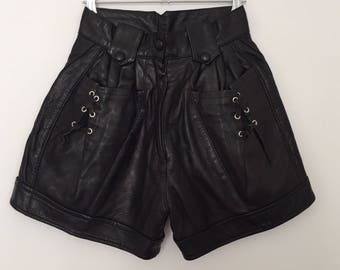 Vintage leather shorts / leather shorts / high waisted shorts / vintage shorts / black shorts / hippie shorts / 80s shorts / 80s clothing