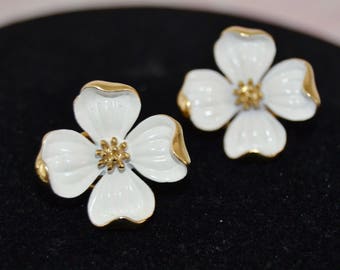 Vintage 1960s Dogwood Clip-On Earrings with White Enamel in Gold Metal by Trifari