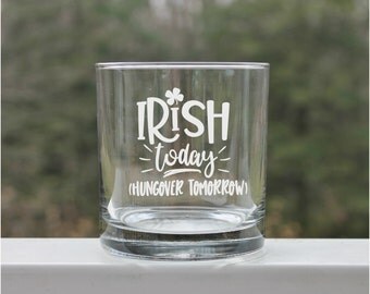 St patricks day, Irish, etched whiskey glass, whiskey glasses, clover, whiskey glass, 11oz, Scotch glasses, Cocktail Glasses, etched
