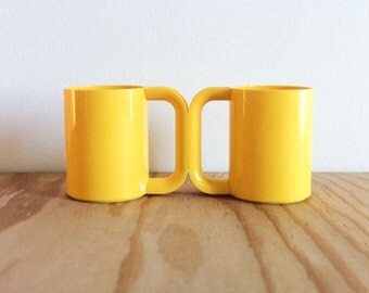 Pair of Yellow Massimo Vignelli Heller Mugs