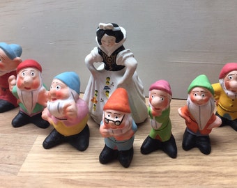 Snow White and the seven dwarves figurines