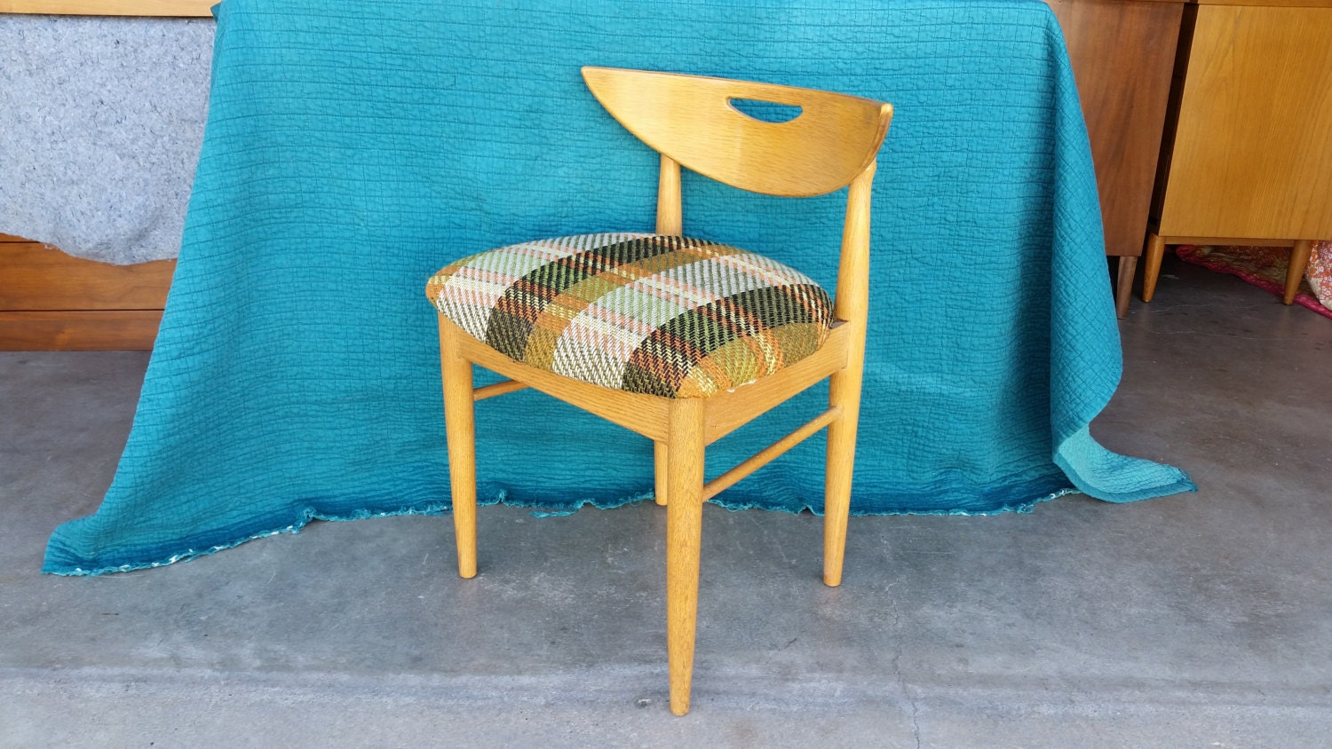 Vintage 1960\'s Danish Style Vanity Chair Mid Century Vintage 1960\'s Danish Style Vanity Chair Mid Century