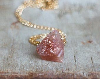 Raw Sunstone Necklace, Good Luck Crystal Necklace, Rough Crystal Jewelry, Sunstone Jewellery, Sacral Chakra Necklace