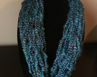 Arm knit scarf. Infinity single wrap circle scarf