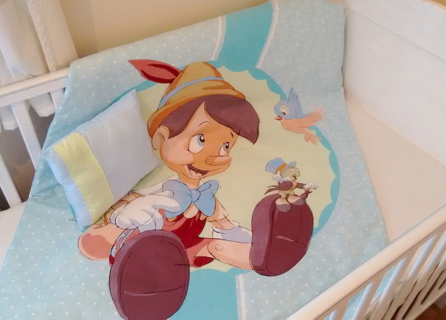 Babies Pinocchio quilt and cushion set jiminy and pinocchio