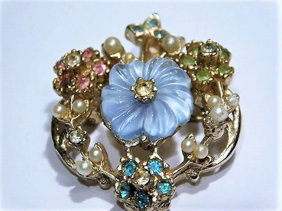 1950s Rhinestone Faux Pearl Molded Glass Brooch Mid Century Flower Floral Unsigned CORO dainty Brooch Pin Wedding Bride Bridal Flower Girl